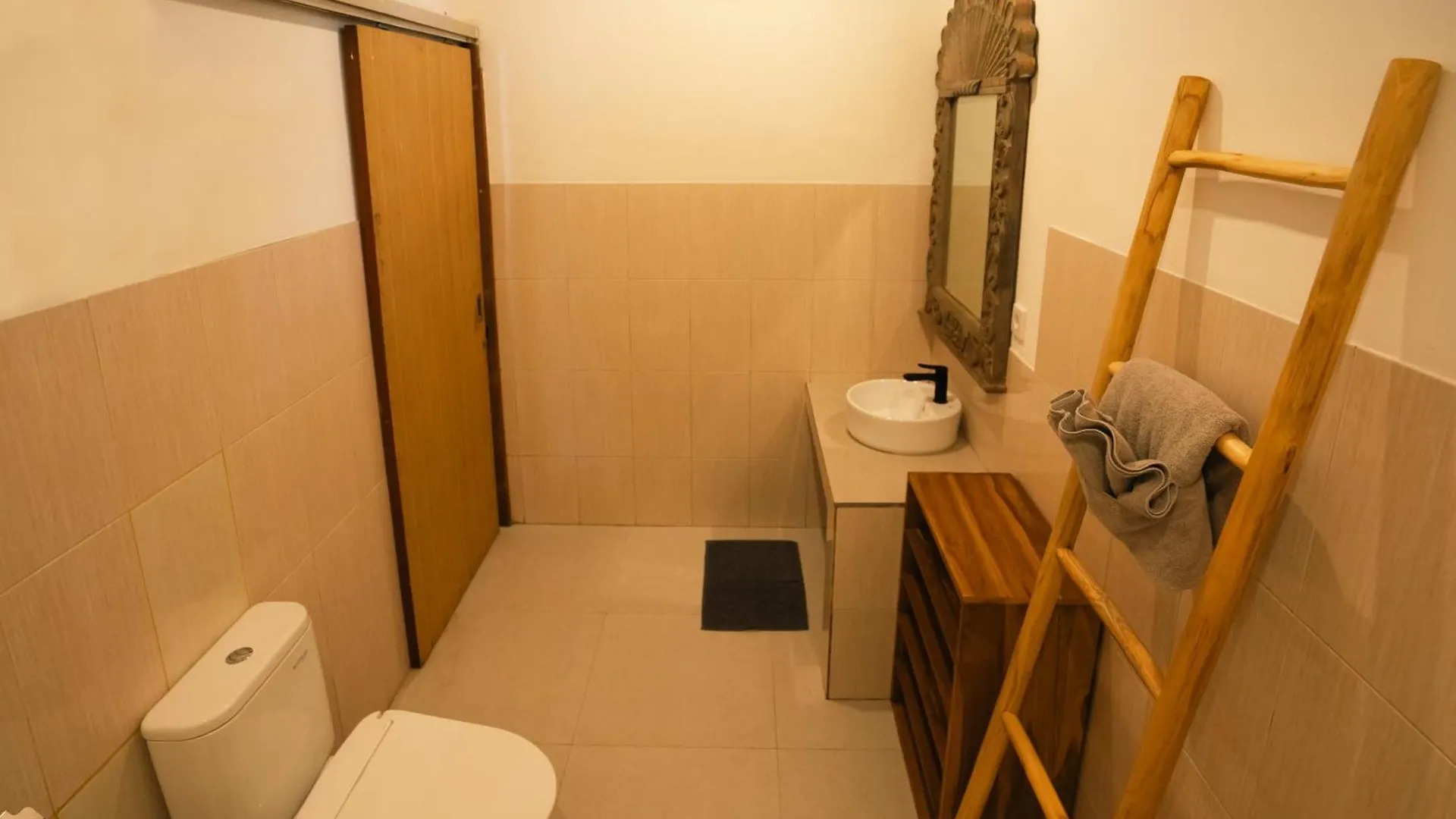 Zena Surf Suite Pecatu  Pecatu (Bali)